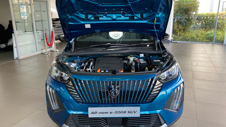 Peugeot 2008 1.2 PureTech Allure 5dr Petrol Estate